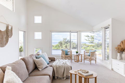 Sundara Beach House - Accommodation Gladstone 1