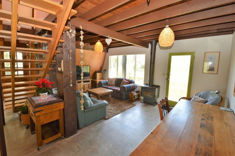 Sunny Brook - Accommodation Gladstone 1