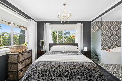 SUNNYDELL - Accommodation Gladstone 3