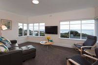 Book Penguin Accommodation Vacations Accommodation Gladstone Accommodation Gladstone