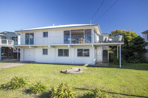 Sunseeker Drive 5 Bawley Point - Accommodation Gladstone 1