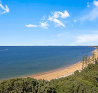 Sunset Sails Redcliffe - Accommodation Gladstone