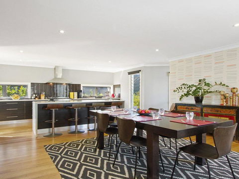 Sunshine Beach House-25 Metre Walk To The Beach - Accommodation Gladstone 2