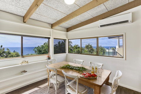 Sunshine Beach Shack - Accommodation Gladstone 2