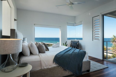 Sunshine Coast White House - Accommodation Gladstone 1