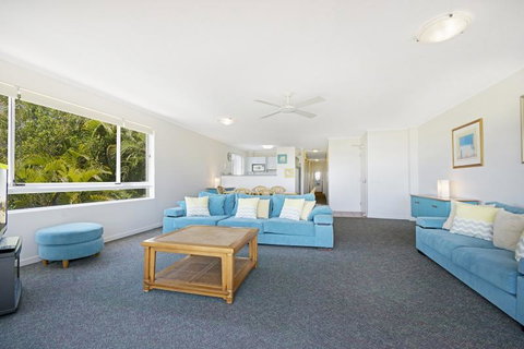 Sunshine Cove, Across The Road From The Beach - Accommodation Gladstone 2