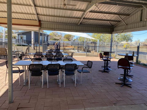 Sunshine Gardens Bourke Resort - Accommodation Gladstone 2