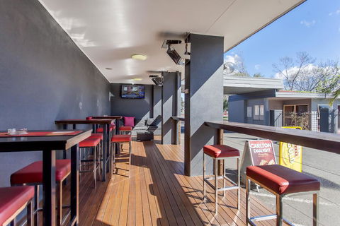 Sunshine Motor Inn - Accommodation Gladstone 2