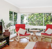 Surf Beach Views - quiet position close to beach - Accommodation Gladstone