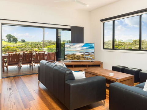 Surf Mist - Accommodation Gladstone 2