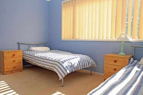 Surfer's Rest In Berrara - Accommodation Gladstone 2