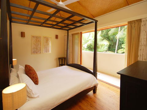 Surya Beachfront Villa No.1 - Accommodation Gladstone 3