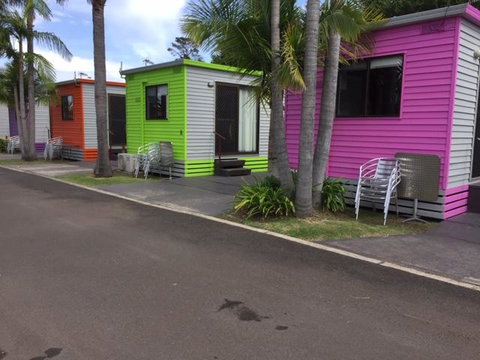 Sussex Palms Holiday Park - Accommodation Gladstone 2