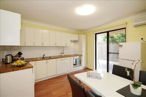 Swan River Applecross Heathcote Park 1BR Villa - Accommodation Gladstone 2
