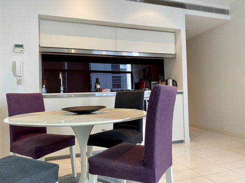 Sydney CBD Central Location - Spacious Apartment - Parking - Pool - Gym - Best Location - Accommodation Gladstone 2