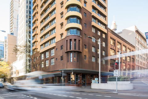 Sydney Hotel Harbour Suites - Accommodation Gladstone 0