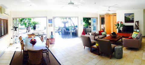 Tali Oak Beach House - Accommodation Gladstone 3