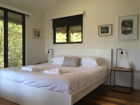 Tallaringa Views - Accommodation Gladstone 1
