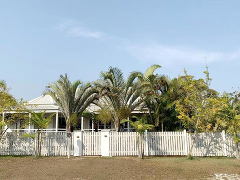 Tallulah Retreat - Valla Beach - Accommodation Gladstone 0