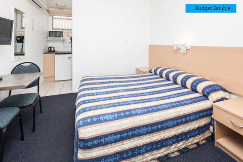 Tally Ho Motor Inn - Accommodation Gladstone 1