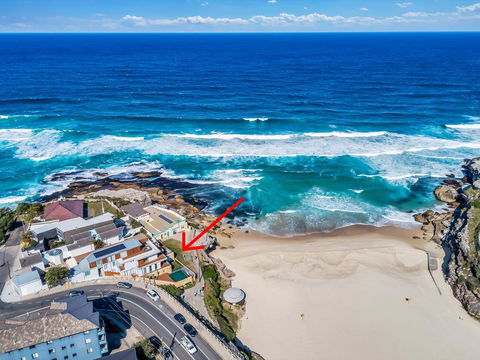 Tamarama Apartments - Accommodation Gladstone 2