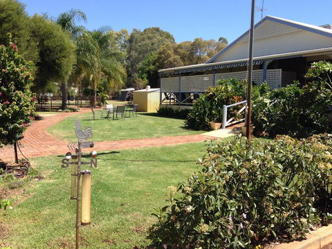 Tambo Mill Motel & Caravan Park - Accommodation Gladstone 1