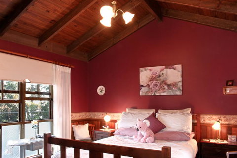 Tamborine Mountain Bed And Breakfast - Accommodation Gladstone 3
