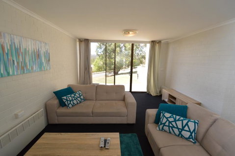 Tanderra 2 - Accommodation Gladstone 3