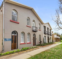 TARALGA TERRACES - Accommodation Gladstone