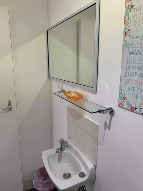 Taree Lodge Motel - Accommodation Gladstone 3