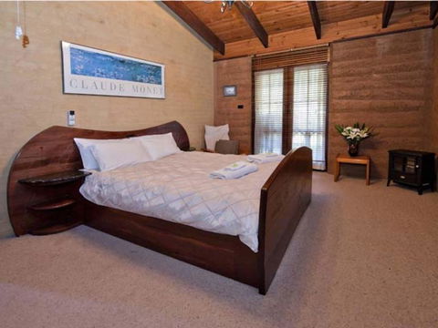 Tea Tree - Accommodation Gladstone 3