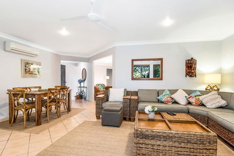 Tekani - Lennox Head - Accommodation Gladstone 1