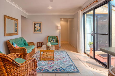 Tekani - Lennox Head - Accommodation Gladstone 3