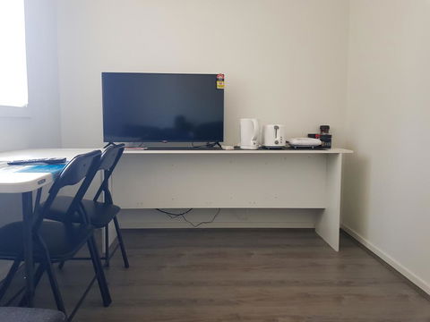 Tempe Street - Accommodation Gladstone 3