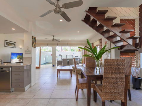 Templemoon - Accommodation Gladstone 1