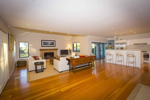 The Arthouse - Accommodation Gladstone 1