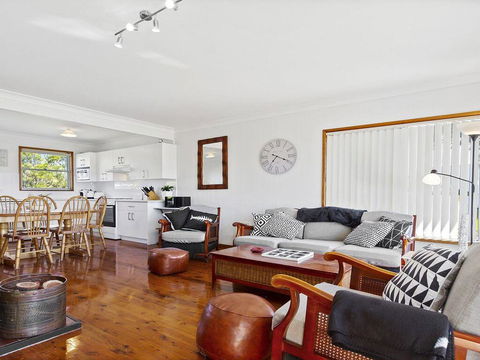 The Batch - Funky And Fun - Accommodation Gladstone 3
