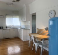 The Batch on Benyon  Fresh and Cute as a Button - Accommodation Gladstone