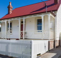 Brampton Cottage - Accommodation Gladstone