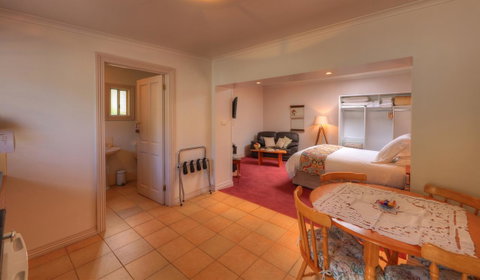 Ellie\'s Cottages - Accommodation Gladstone 13