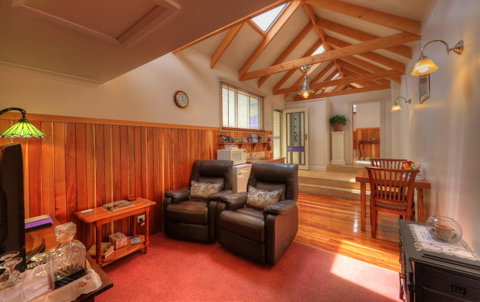 Ellie\'s Cottages - Accommodation Gladstone 10