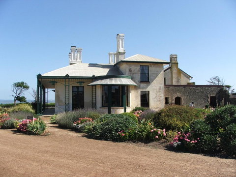 Ellie\'s Cottages - Accommodation Gladstone 35