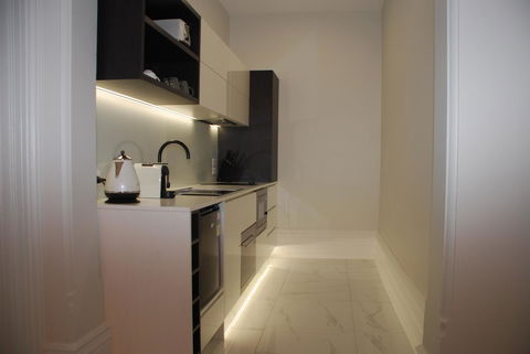 Willesden On Stoke - Accommodation Gladstone 7