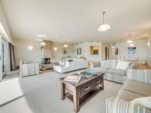 The Cove Kettering - Accommodation Gladstone 28
