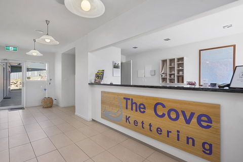 The Cove Kettering - Accommodation Gladstone 9