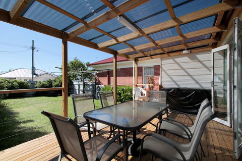 Moonah Central Apartments - Accommodation Gladstone 10