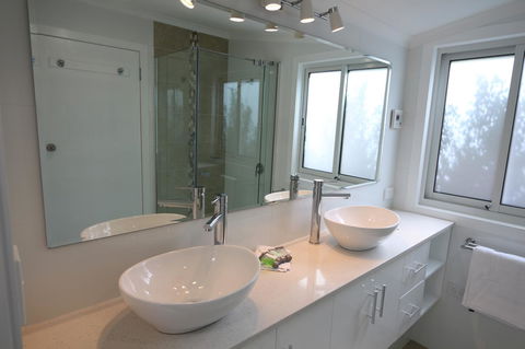 Moonah Central Apartments - Accommodation Gladstone 4