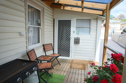 Moonah Central Apartments - Accommodation Gladstone 8