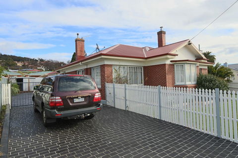 Moonah Central Apartments - Accommodation Gladstone 14