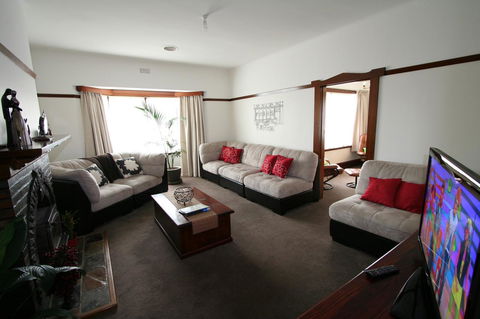 Moonah Central Apartments - Accommodation Gladstone 34